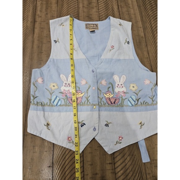 Vintage Tantrum Blues Vest Easter Floral Bunny Chick Cotton Cottage Grandmacore - Picture 13 of 13